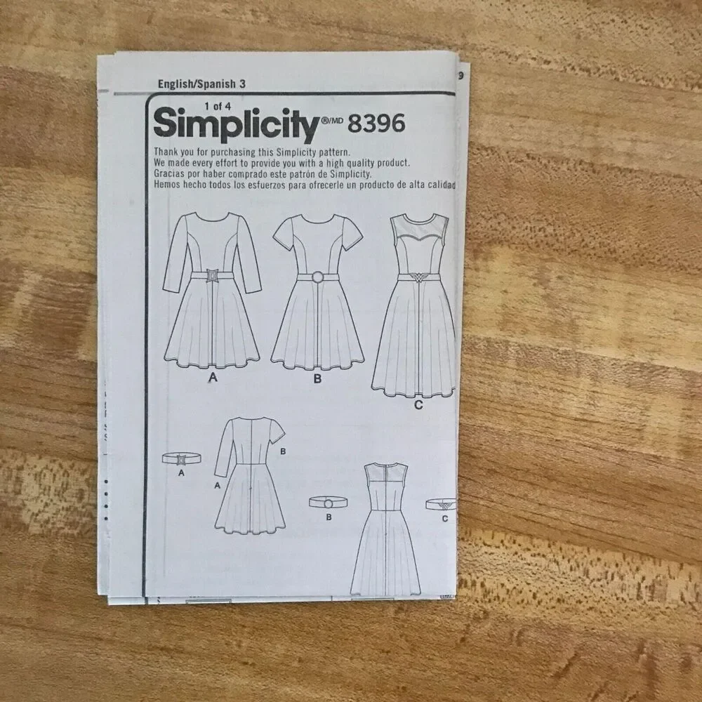 #8396 Simplicity Womans Aline skirt short sleeve dresses 20W-28W
